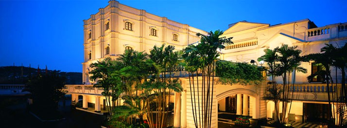 The Oberoi Grand - Kolkata 01.jpg